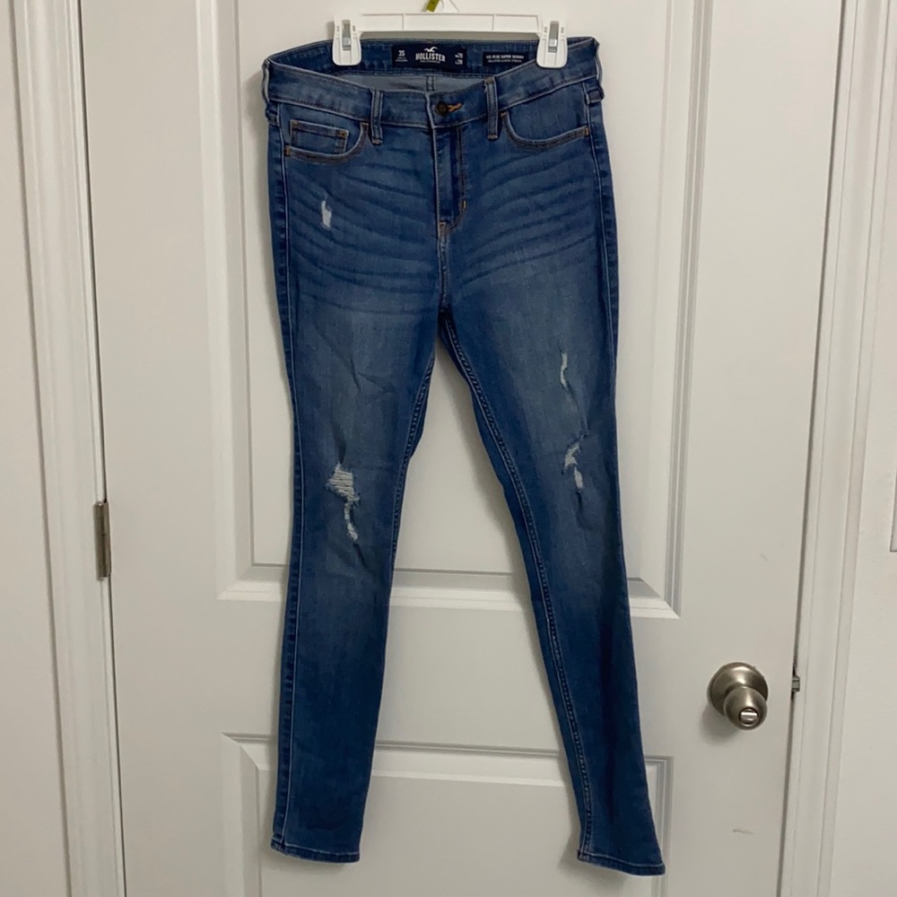 HOLLISTER Mid Rise Super Skinny jean 3S